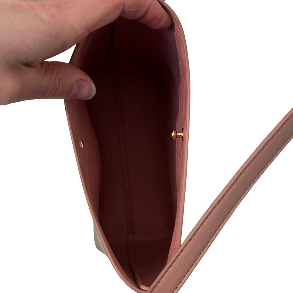 Samara Blush Pink Crossbody Bag - Picture 4 of 6